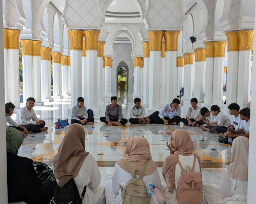 Rihlah Rohis Mabelta Pererat Ukhuwah dan Persiapkan Kepengurusan Baru