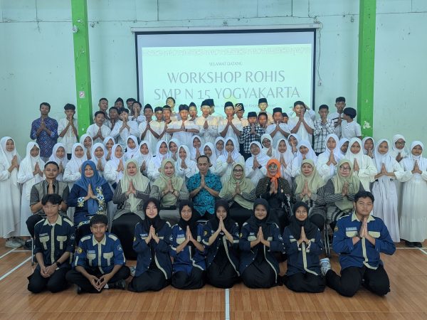 Workshop ROHIS SMP Negeri 15 Yogyakarta, Wadah Penguatan Karakter Religius dan Kepemimpinan Murid